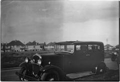 Car PL284X - 1 Small