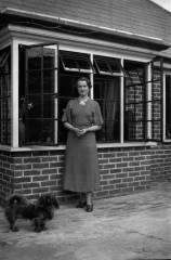 Auntie Vera + Koko Small